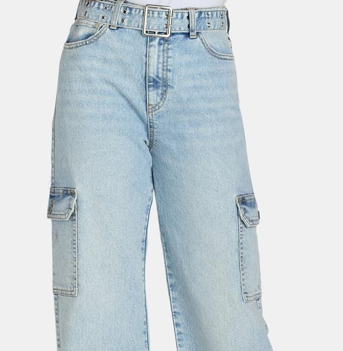 No Boundaries Womens Jeans with Grommet Belt 31 Inseam Light Wash Size XS (0-2)