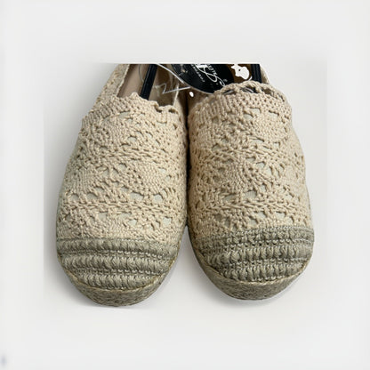 Alexis Bendel Womens Crochet Espadrille Flats Cream Beige Slip-on Size 9