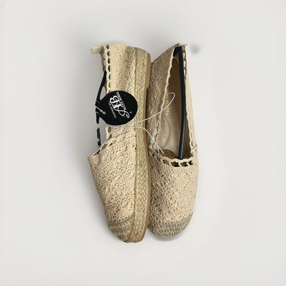 Alexis Bendel Womens Crochet Espadrille Flats Cream Beige Slip-on Size 9