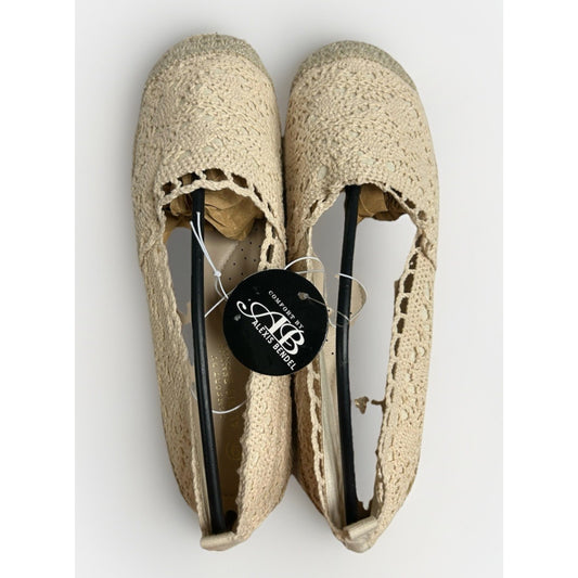 Alexis Bendel Womens Crochet Espadrille Flats Cream Beige Slip-on Size 9