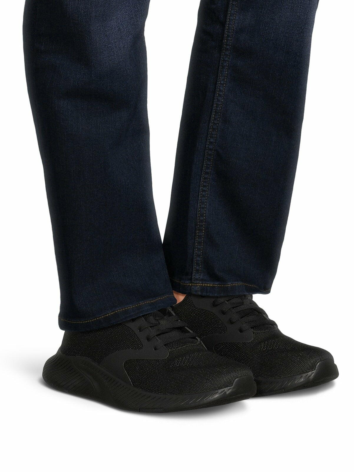 Athletic Works Mens Core Jogger Sneakers Slip On Athletic Triple Black Size 11W
