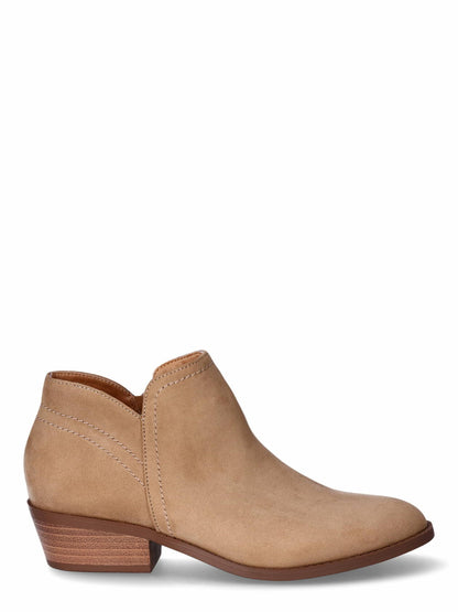 Time and Tru Women's Ankle Boot Camel Size  8