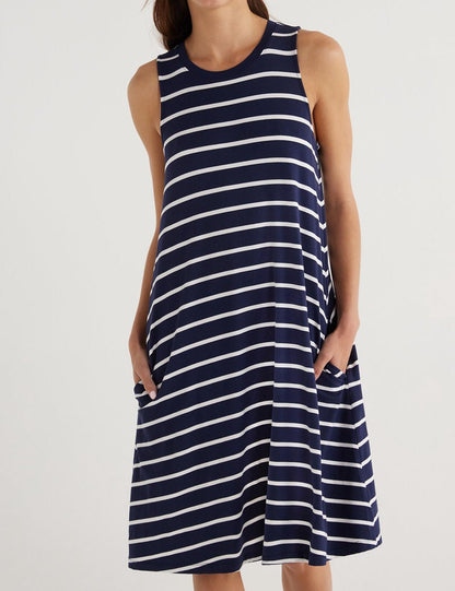 Time and Tru Womens Sleeveless Knit Swing Dress Dark Navy Stripe Size XL