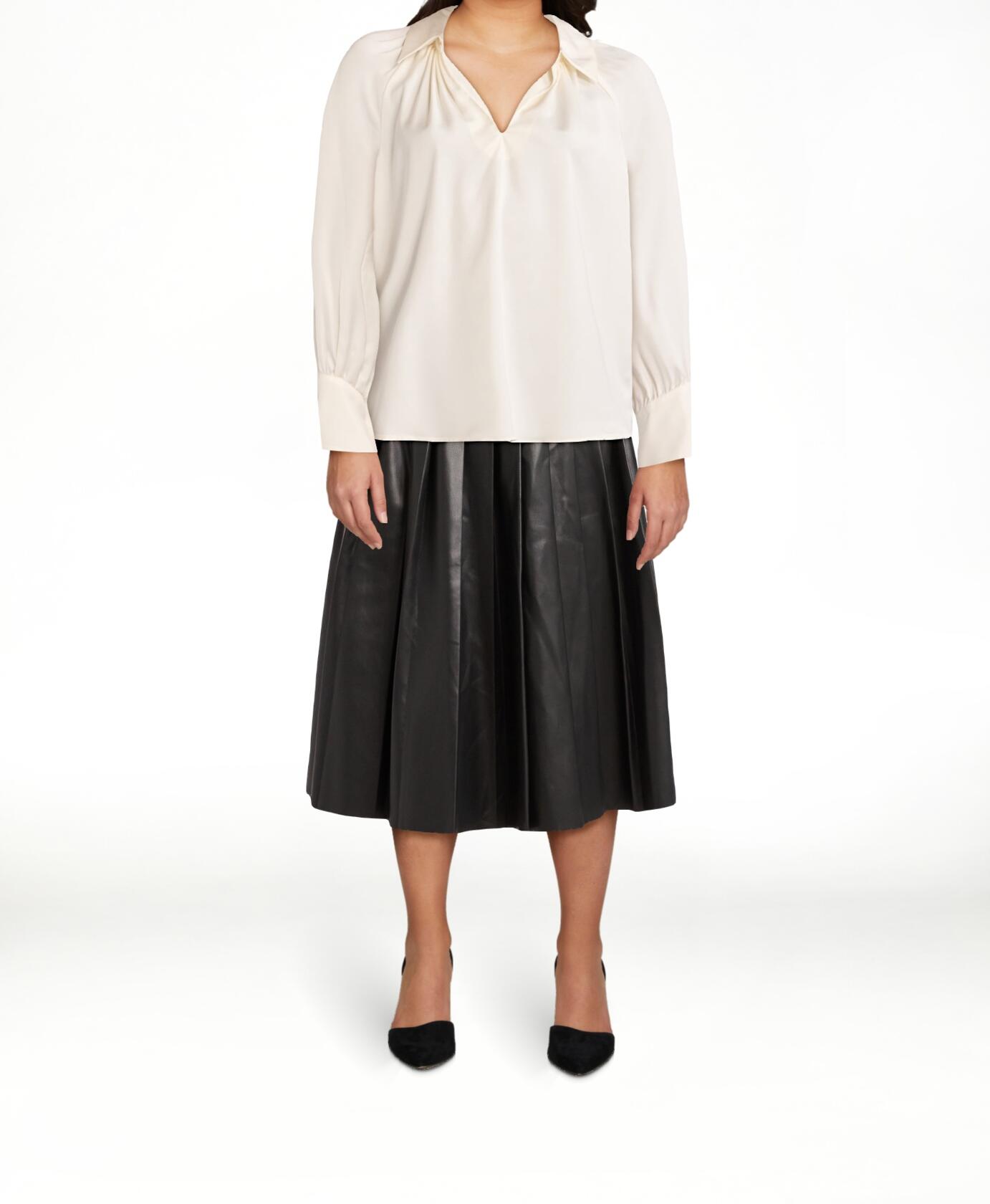 Scoop Womens V-Neck Popover Matte Satin Blouse Long Sleeves Whisper White Size L