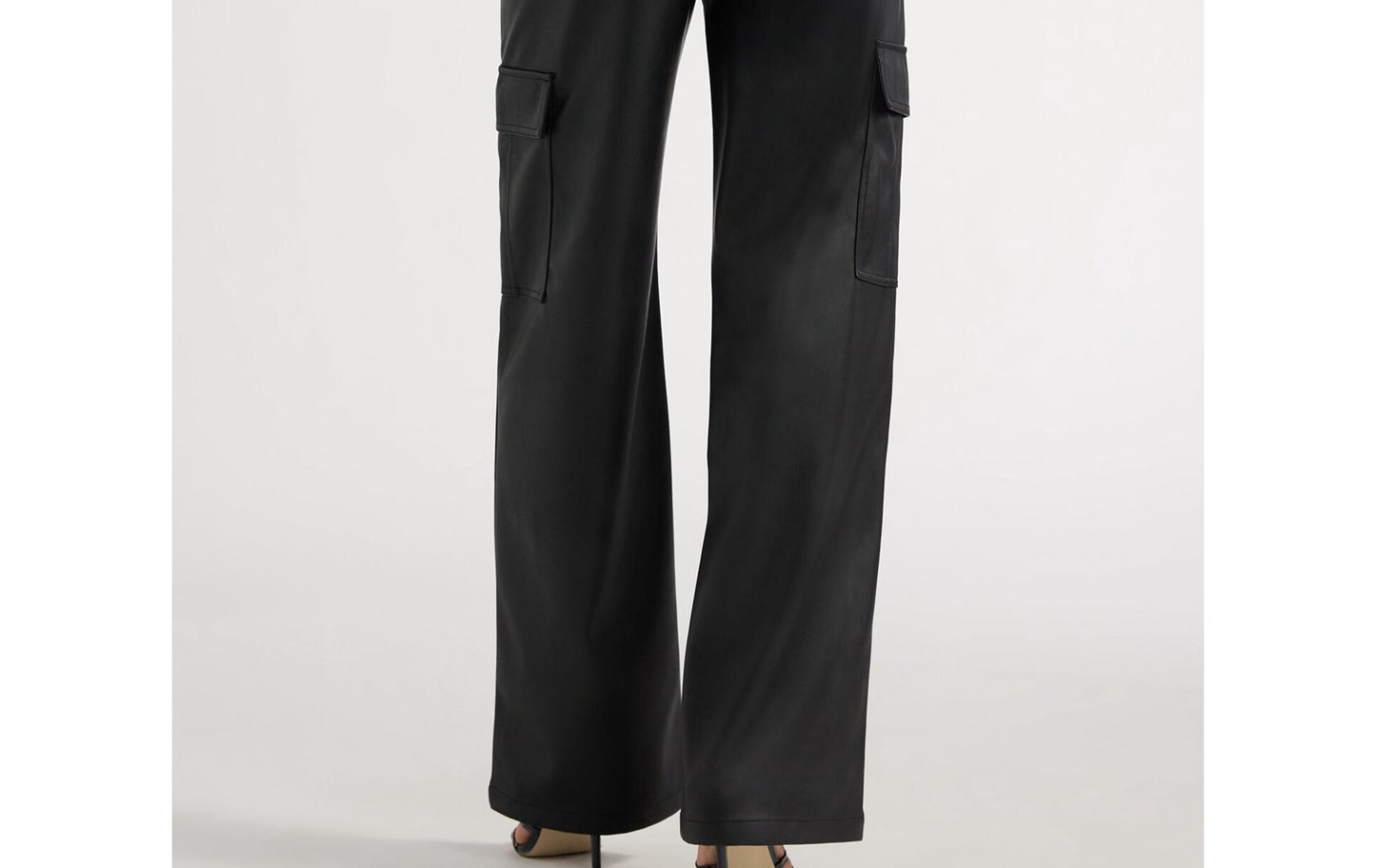 Sofia Jeans Womens Relaxed Straight High Rise Cargo Pant 32.5" Inseam Black Sz 4