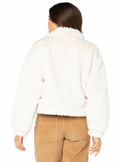 Celebrity Pink Women's and Women's Plus Faux Fur Button-up Jacket CreamSize S