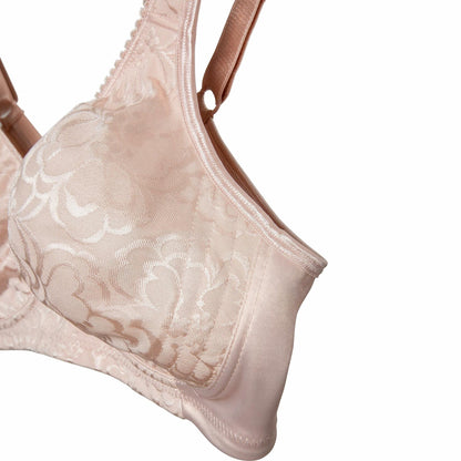 Playtex Womens 18 Hour Ultimate Lift & Support Wireless Bra Nude Size 40DD