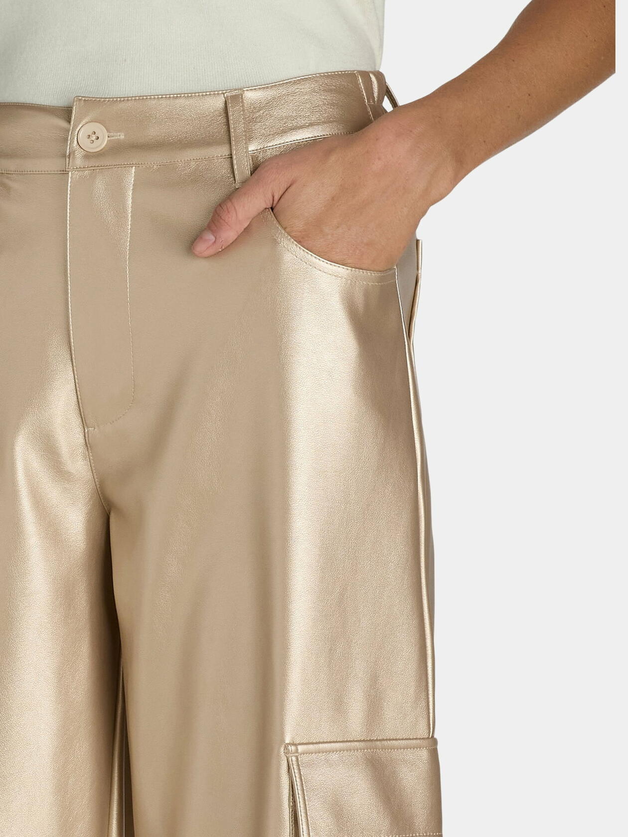 Madden NYC Womens Metallic Cargo Flare Pants Chrome Size XXL