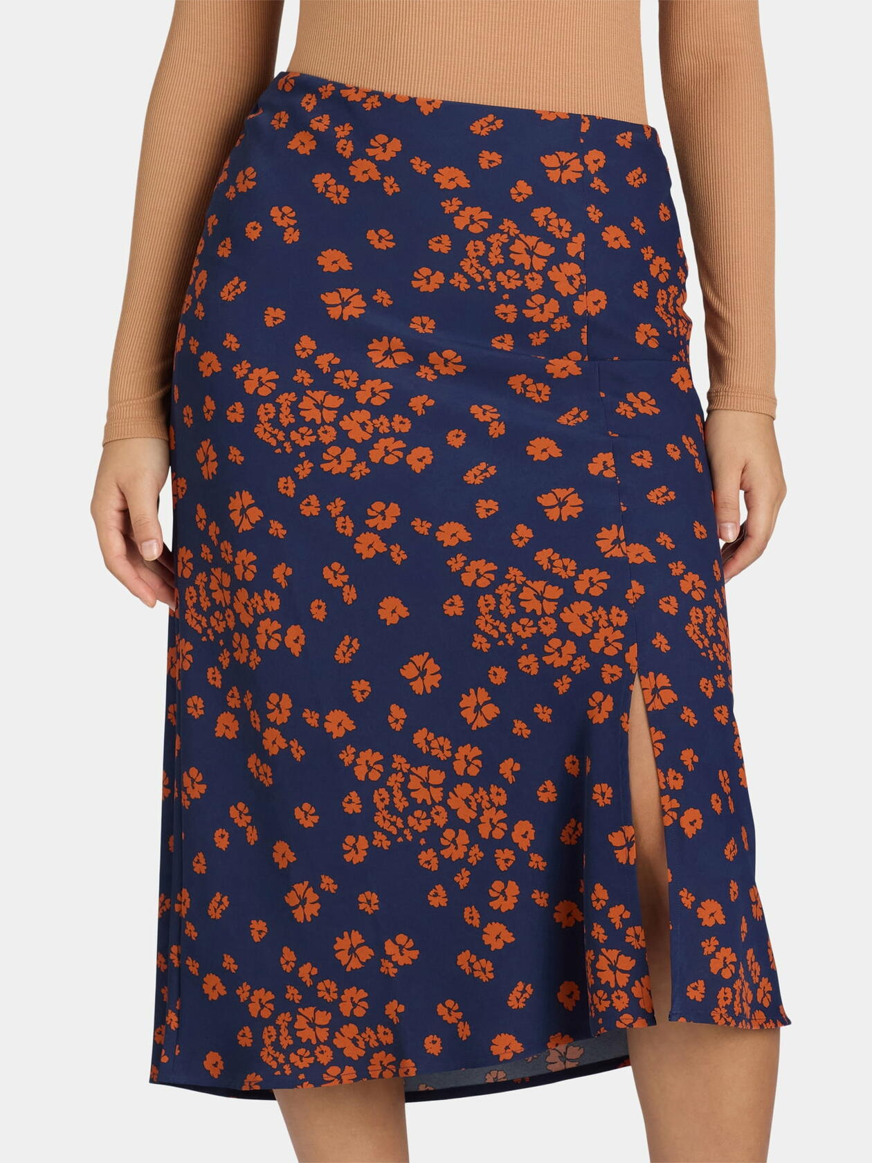 Time and Tru Womens Midi Slip Skirt 2-Pack Dark Navy/Daisy Days Size  M (8-10)